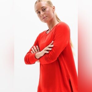 Athleta Coaster Luxe recovery  red sweatahirt M